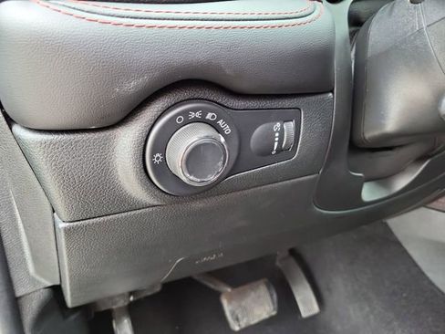 Used 2024 Dodge Durango GT image 14