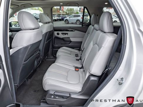 Used 2025 Honda Pilot Touring image 41