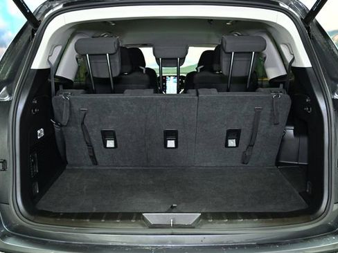 Used 2024 Subaru Ascent Premium w/ Convenience Package image 58