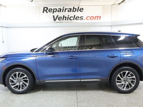 Used 2021 Lincoln Corsair AWD w/ Equipment Group 101A image 1