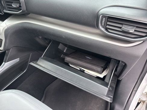 Used 2021 Ford Explorer XLT w/ XLT Sport Appearance Package image 45