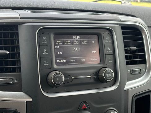 Used 2024 RAM 1500 Classic SLT image 17