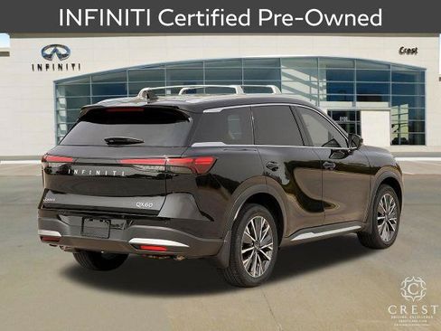 Certified 2026 INFINITI QX60 Luxe w/ Cargo Package FWD image 3