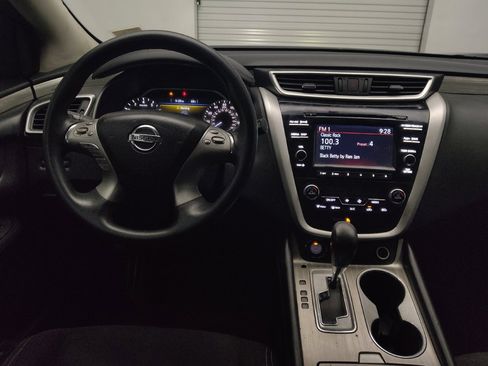 Used 2016 Nissan Murano S image 22