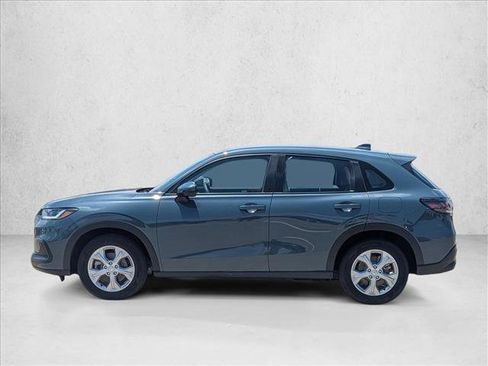 Used 2025 Honda HR-V LX image 8