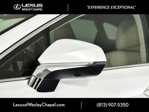 Used 2021 Lexus RX 350L Luxury w/ Accessory Package image 11