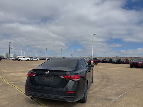 Certified 2025 Nissan Sentra SR w/ SR Premium Package image 21