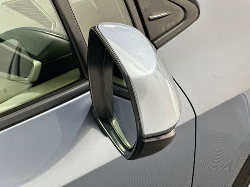 Used 2020 Toyota Corolla LE image 10