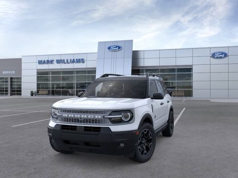 New 2026 Ford Bronco Sport Outer Banks AWD/4WD image 2