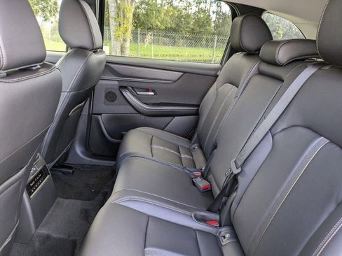 Used 2025 MAZDA CX-90 3.3 Turbo w/ Select Package image 20