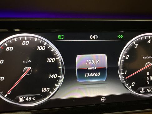 Used 2015 Mercedes-Benz S 550 4MATIC Sedan image 20