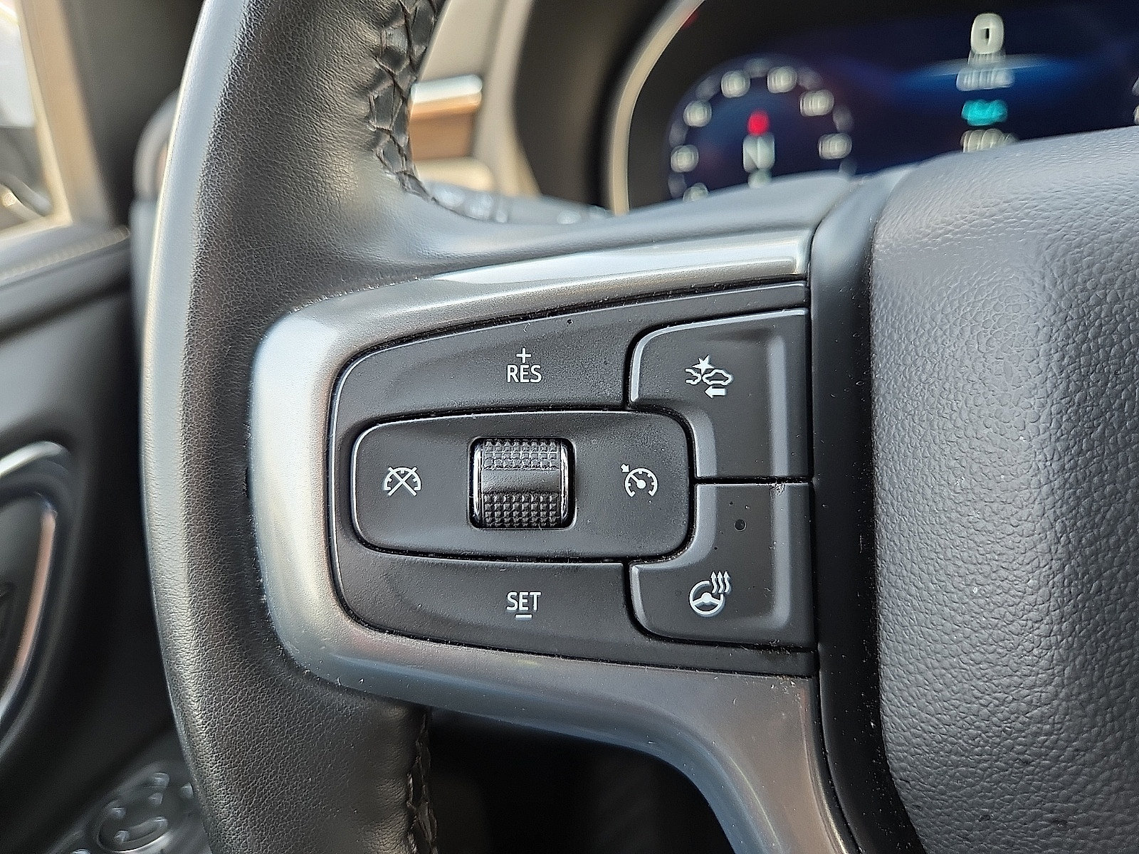 Used 2024 Chevrolet Tahoe Premier RWD image 22
