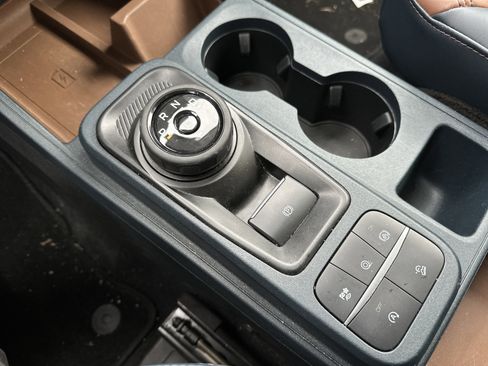 Used 2023 Ford Maverick Lariat w/ Lariat Luxury Package image 20