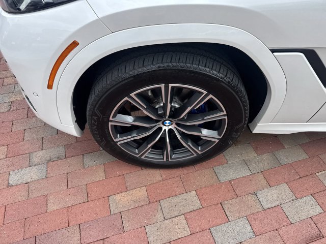 Used 2026 BMW X6 xDrive40i AWD/4WD image 10