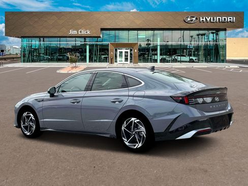 New 2026 Hyundai Sonata SEL FWD image 4