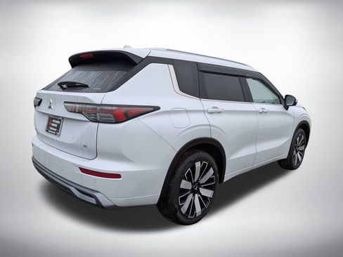 New 2026 Mitsubishi Outlander SEL AWD/4WD image 4