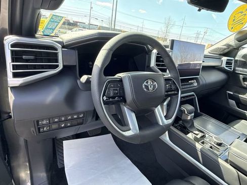 Used 2025 Toyota Tundra Platinum image 10