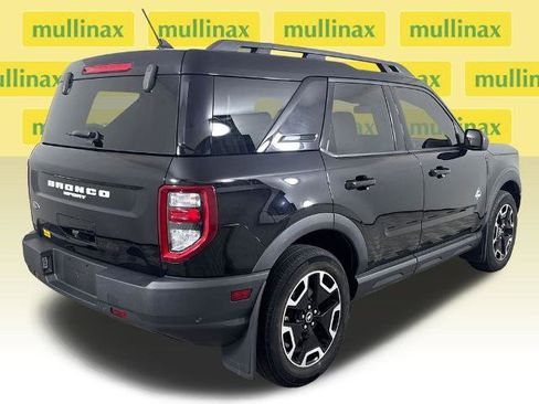 Certified 2023 Ford Bronco Sport Outer Banks w/ Tech Package AWD/4WD image 4