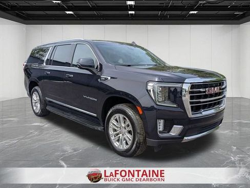Used 2021 GMC Yukon XL SLT w/ SLT Premium Package AWD/4WD image 7