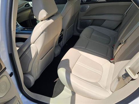 Used 2020 Lincoln MKZ Reserve w/ Luxury Package FWD image 17