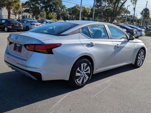 New 2025 Nissan Altima 2.5 S image 4