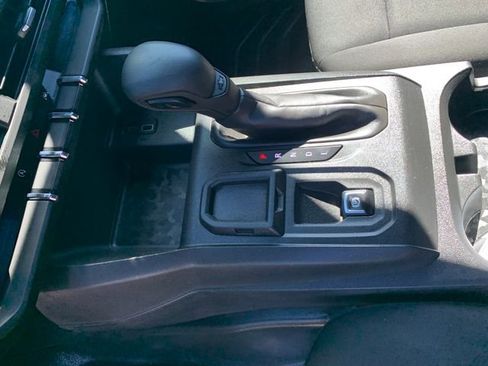 Used 2023 Chevrolet Colorado W/T image 23