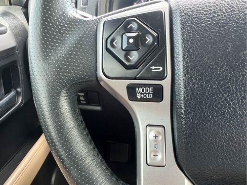 Used 2019 Toyota 4Runner SR5 Premium AWD/4WD image 39