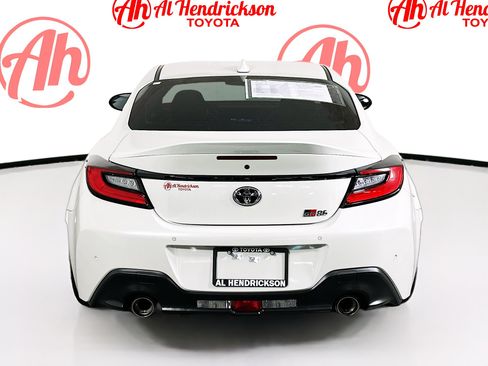 Used 2025 Toyota GR86 Premium RWD image 4