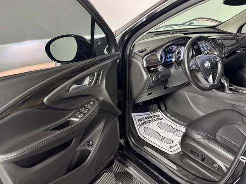 Used 2019 Buick Envision Essence FWD image 10