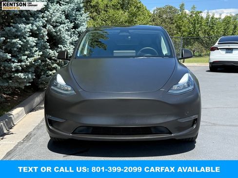 Used 2023 Tesla Model Y Long Range AWD/4WD image 2