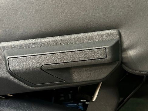 New 2026 Lincoln Navigator Premiere AWD/4WD image 71