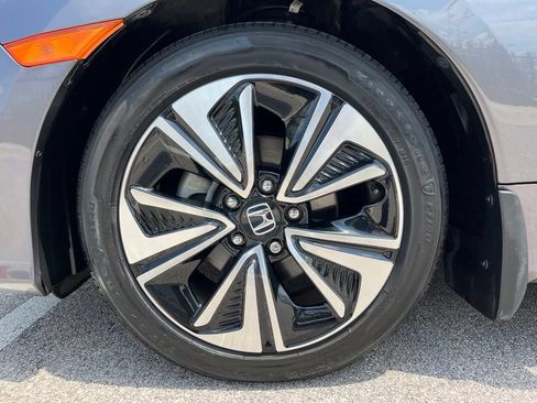 Certified 2017 Honda Civic EX-T image 11