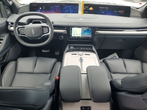 New 2025 Lincoln Navigator Reserve w/ Jet Appearance Package AWD/4WD image 17