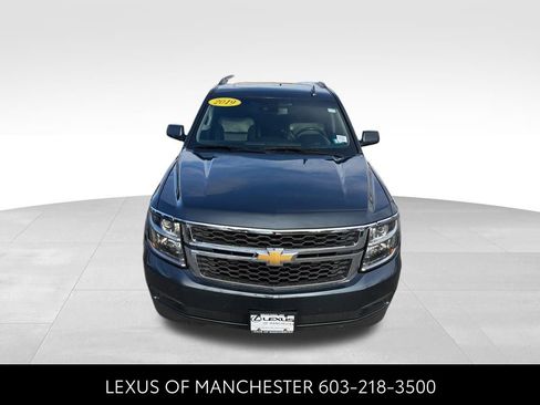 Used 2019 Chevrolet Tahoe LT image 2