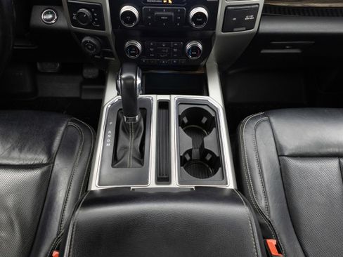 Used 2019 Ford F150 Lariat w/ Equipment Group 502A Luxury image 44