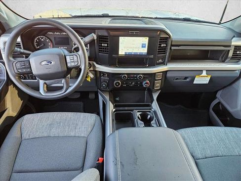 New 2026 Ford F250 XLT w/ FX4 Off-Road Package image 11