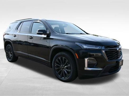 Used 2024 Chevrolet Traverse RS AWD/4WD image 9