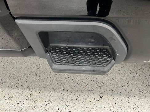 Used 2020 Chevrolet Silverado 2500 W/T image 31