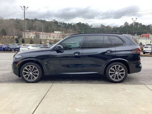 Certified 2024 BMW X5 xDrive40i w/ M Sport Package image 5