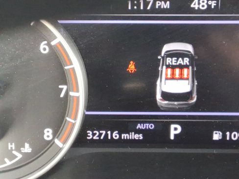 Used 2023 Nissan Rogue SV AWD/4WD image 13