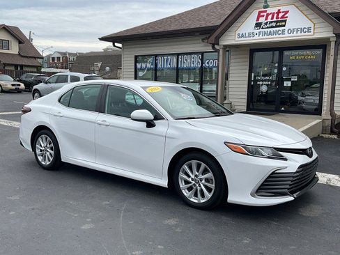 Used 2023 Toyota Camry LE FWD image 31