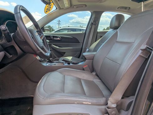Used 2014 Chevrolet Malibu LT FWD image 10