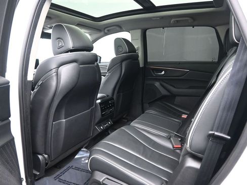 Used 2023 Acura MDX SH-AWD w/ Advance Package image 30