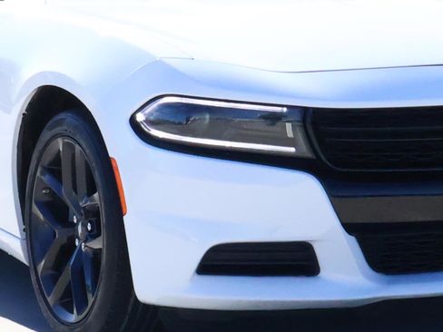 Used 2022 Dodge Charger SXT w/ Blacktop Package image 7