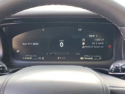 Certified 2023 Lincoln Aviator Standard w/ Premium Package image 15