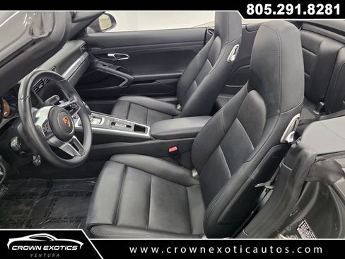 Used 2017 Porsche 911 Carrera 4 AWD/4WD image 25