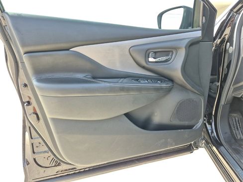 Used 2023 Nissan Murano SV image 26
