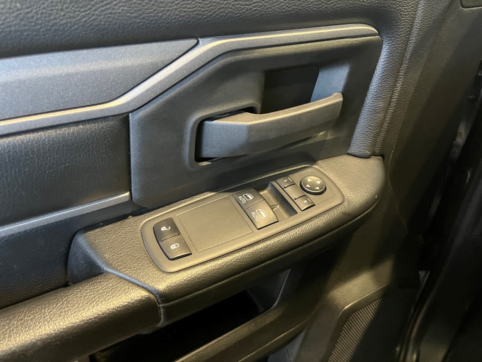 Used 2022 RAM 2500 Tradesman AWD/4WD image 10