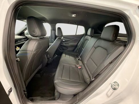 New 2026 Buick Envista Sport Touring w/ Convenience I Package FWD image 20