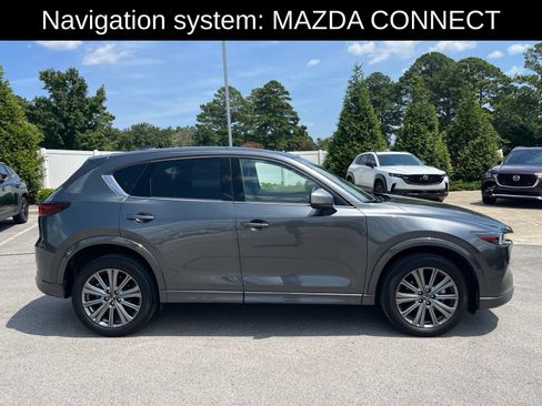 Used 2024 MAZDA CX-5 Signature AWD/4WD image 3